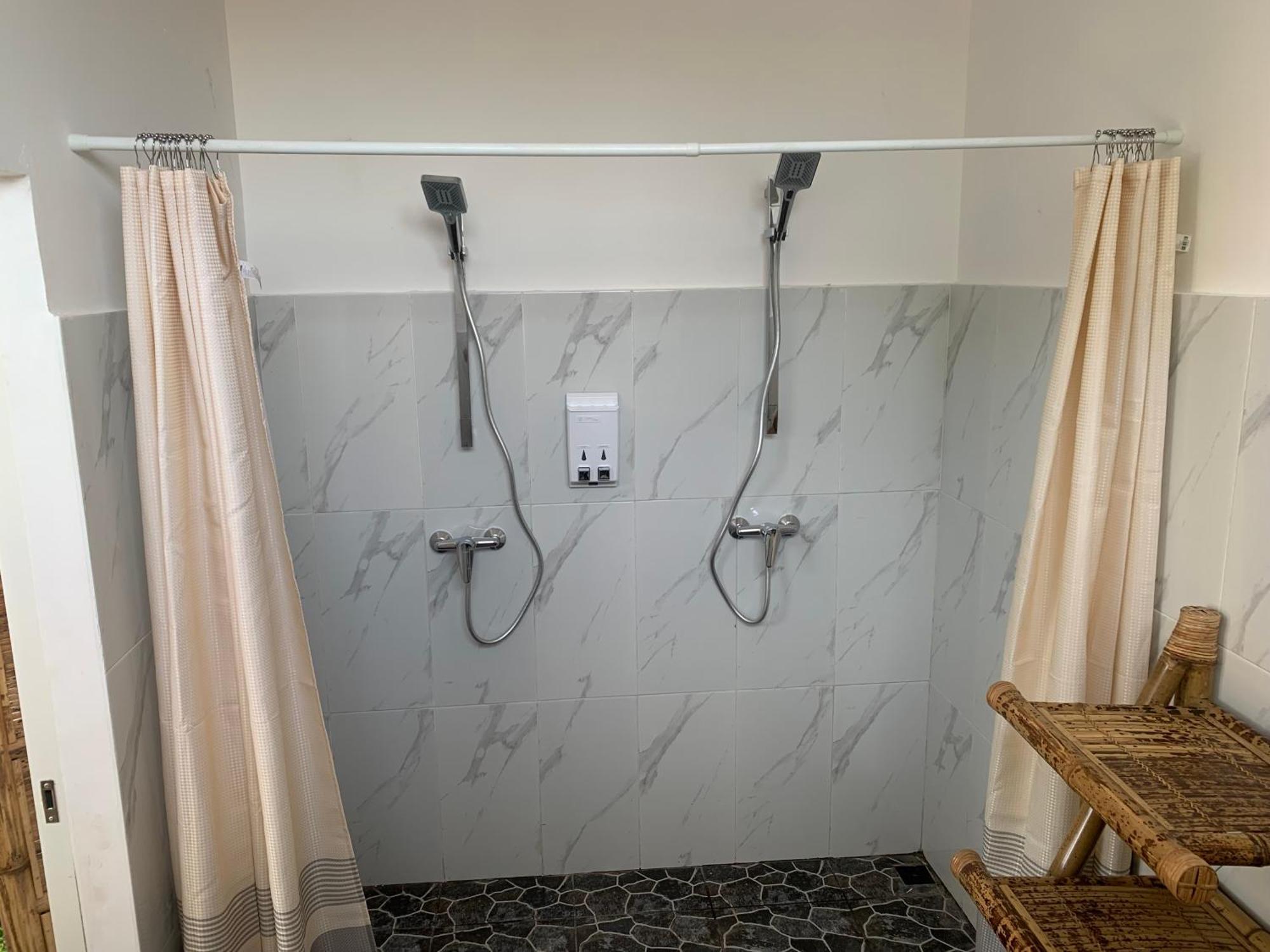 Gili Davidoff Upstairs Budget And Deluxe Τζίλι Τραγουανγκάν Εξωτερικό φωτογραφία